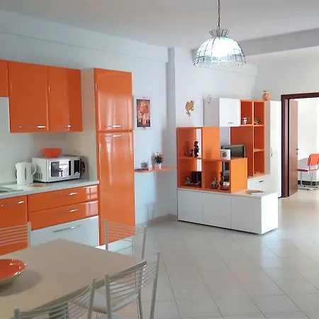 Alma Apartment *